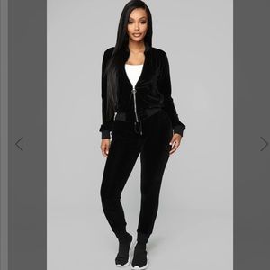 Fashion Nova Black Velvet Lounge Set